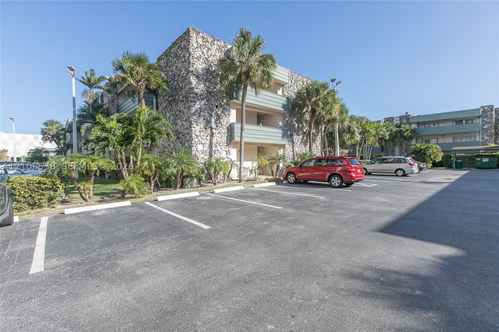 Property Photo: 8315 SW 72nd Ave 313B FL 33143