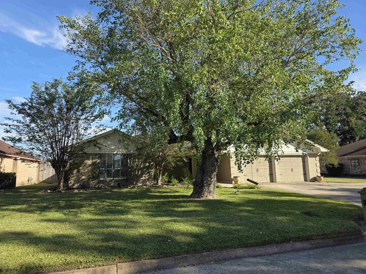 Property Photo: 7008 Limerick Dr. TX 77706
