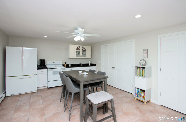 Property Photo:  39 Lanphier Road  CT 06405 