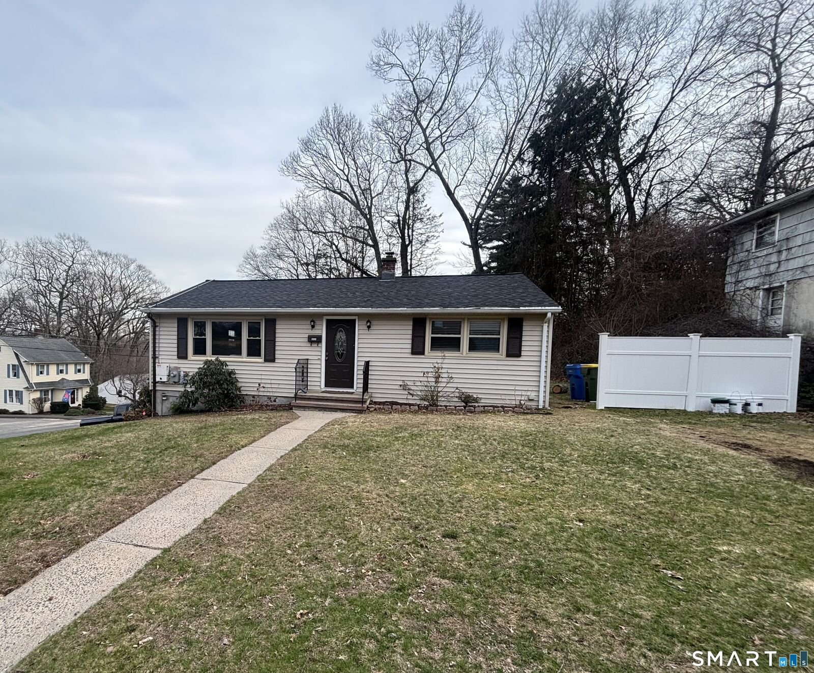 Property Photo:  117 Arden Road  CT 06708 