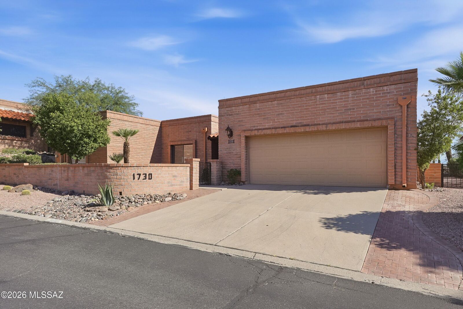 Property Photo: 1730 W Camino Urbano AZ 85622