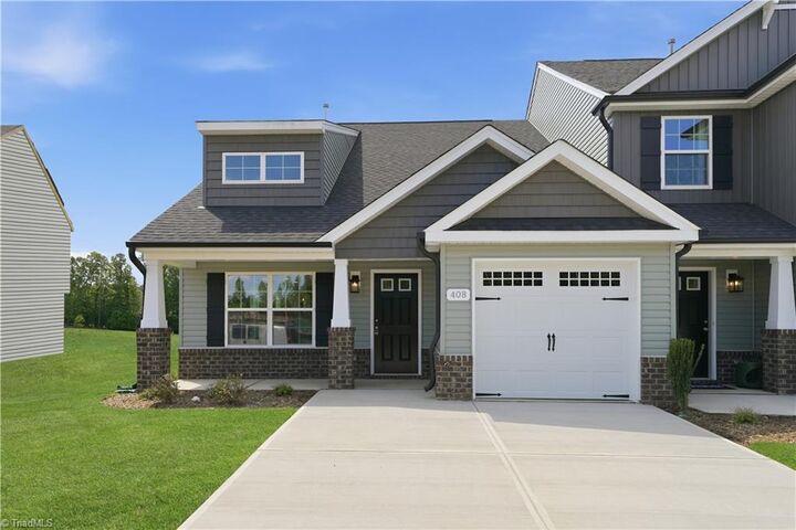 Property Photo:  201 Highlander Terrace  NC 27298 
