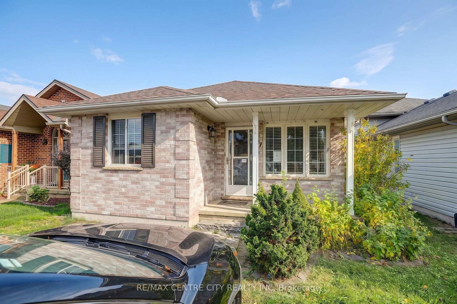 Property Photo: 37 Juno Drive ON N5R 6E9