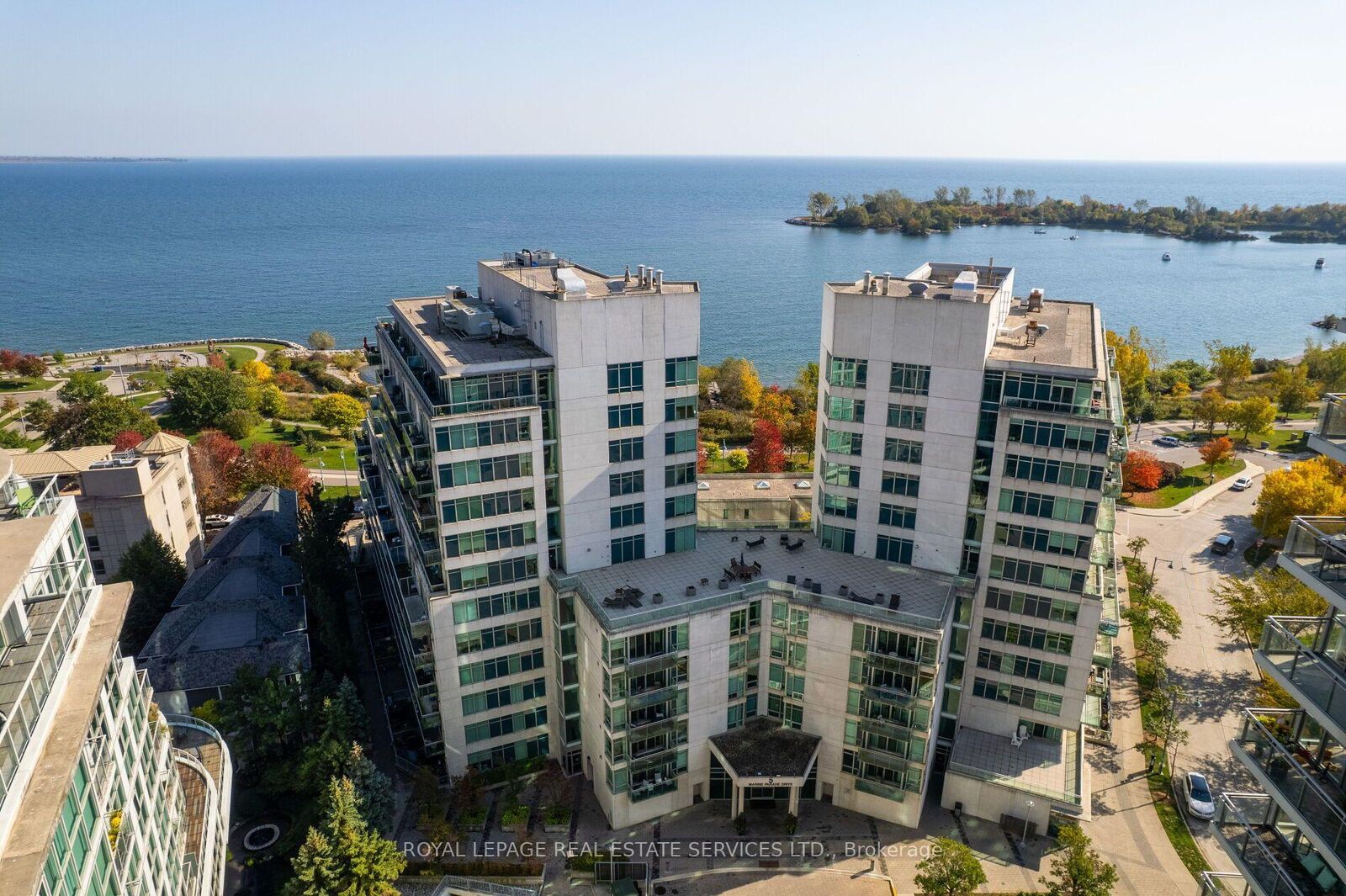 Property Photo:  5 Marine Parade Drive 221  ON M8V 4B4 
