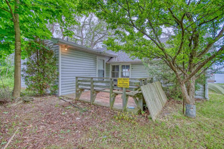 Property Photo:  94 Willow Point Lane  ON K7R 3K7 