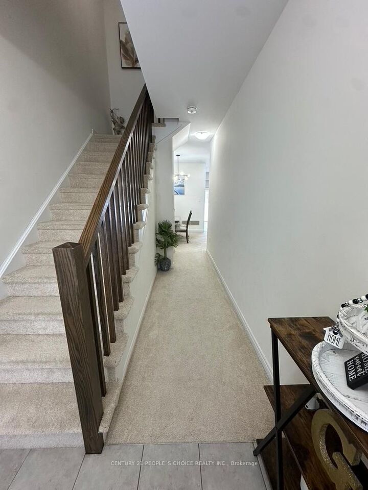 Property Photo:  20 Stauffer Road  ON N3V 0B2 