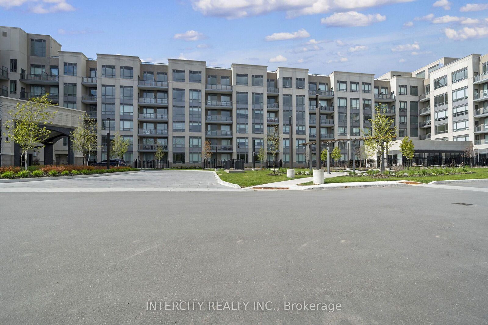 Property Photo:  2075 King Road 609  ON L7B 0R6 