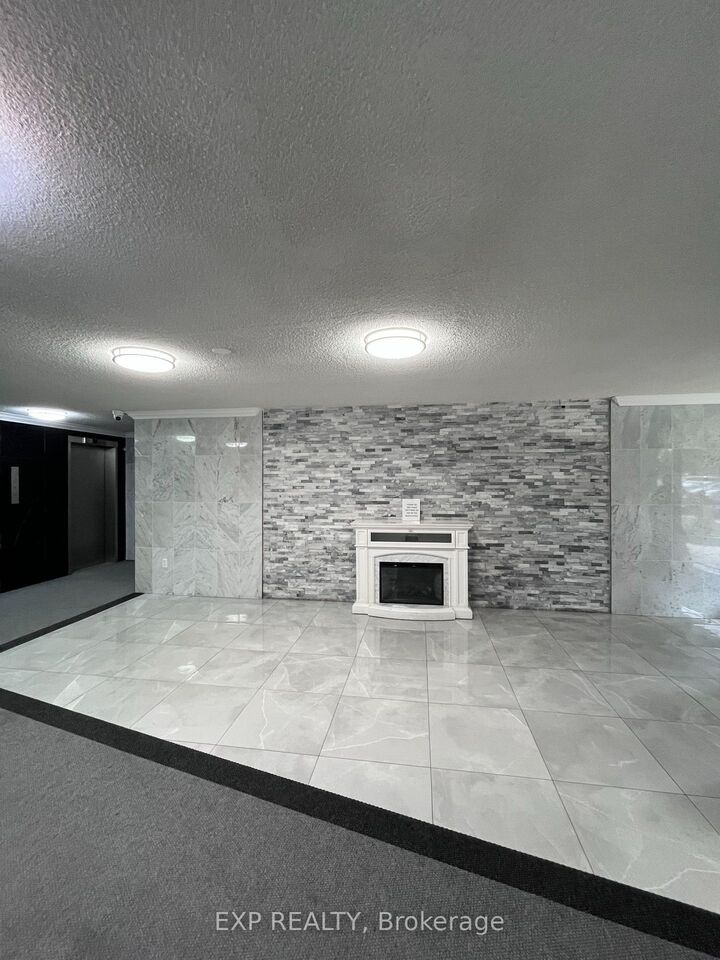 Property Photo:  4 Kings Cross Road 907  ON L6T 3X8 