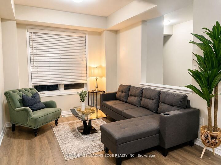 Property Photo:  5 Fusilier Drive  ON M1L 0J4 