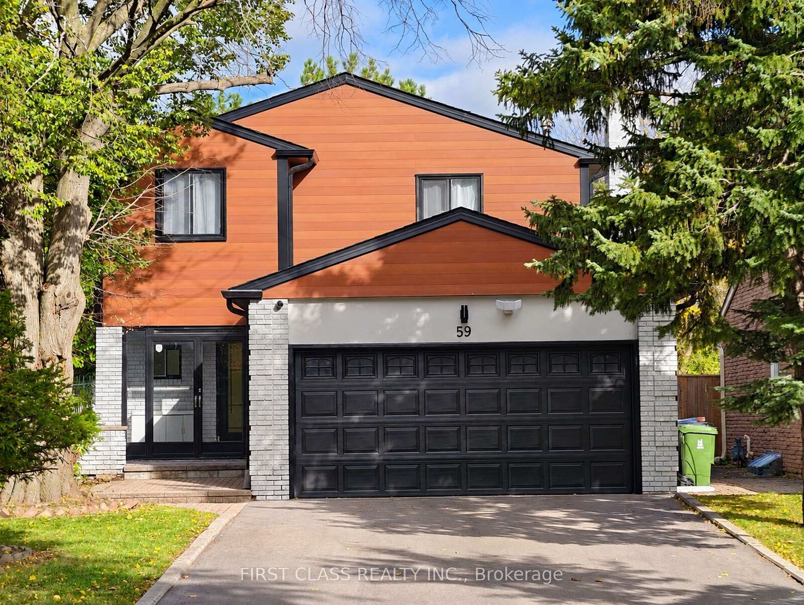 Property Photo:  59 Longbow Square  ON M1W 2W6 