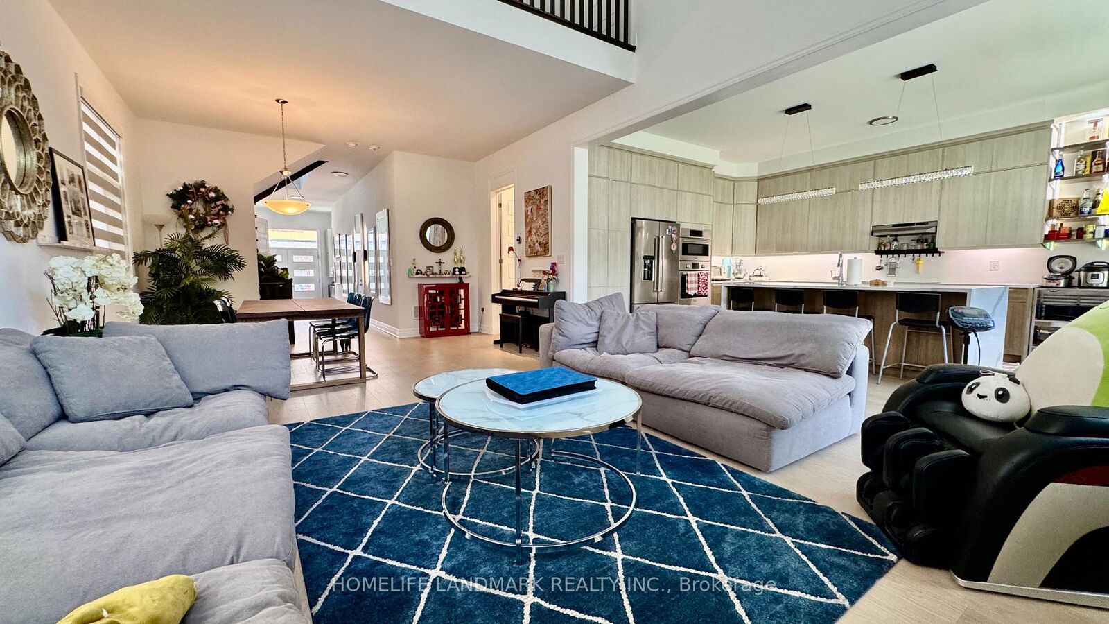 Property Photo: 1187 Onyx Trail ON L6H 8A6