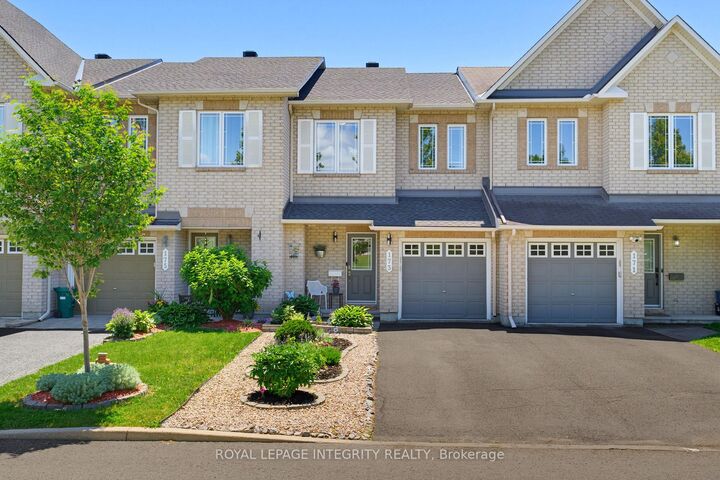 Property Photo:  173 Silvermoon Crescent  ON K4A 0P6 