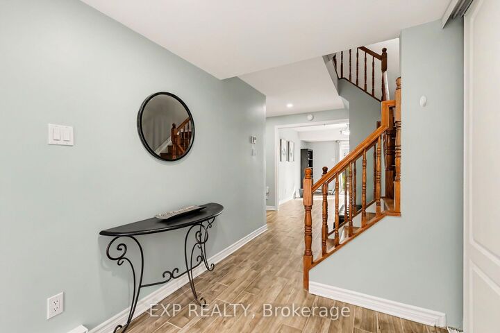 Property Photo: 1848 Summerfields Crescent ON K1C 7B7