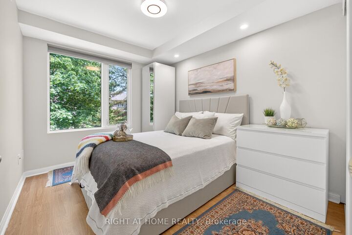 Property Photo:  105 George Appleton Way 2151  ON M3M 0A2 