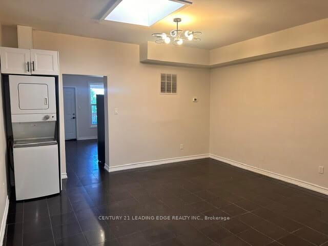 Property Photo:  783 Barton Street E 2  ON L8L 3A9 
