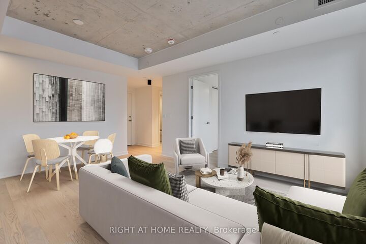 Property Photo:  2720 Dundas Street W 409  ON M6P 1Y2 