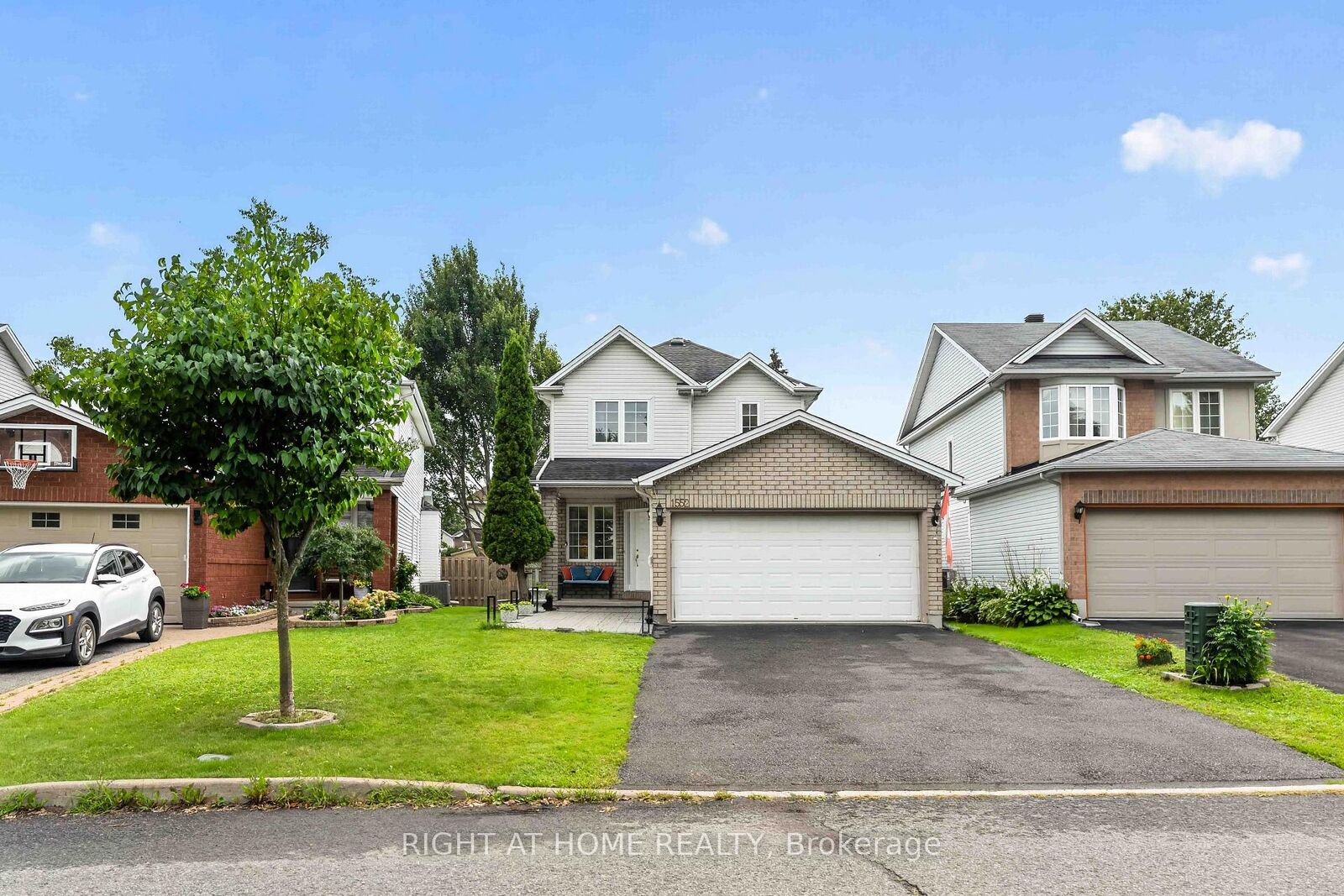 Property Photo:  1552 Stojko Street  ON K4A 4A1 
