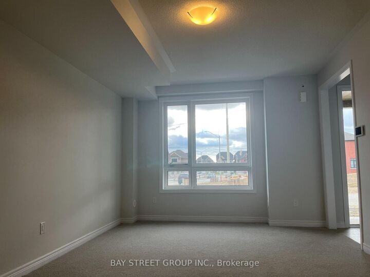 Property Photo:  26 Robert Eaton Avenue  ON L3S 0G3 