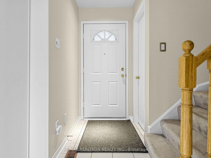 Property Photo:  5305 Glen Erin Drive #2B  ON L5M 5N7 