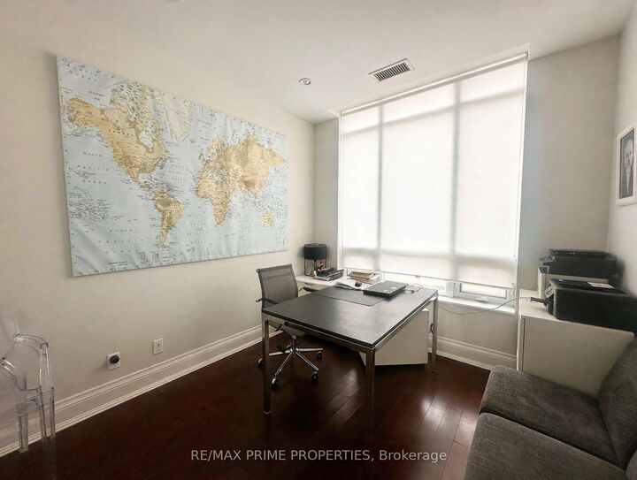 Property Photo:  9 Greenview Avenue  ON M2M 0A3 