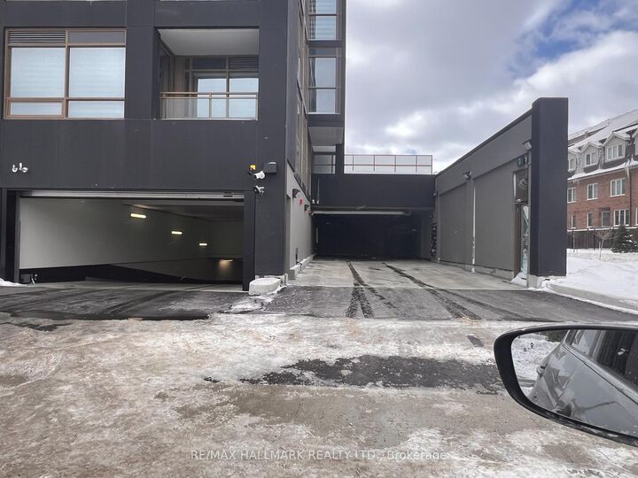 Property Photo:  715 - 2343 Khalsa Gate  ON L6M 5R6 