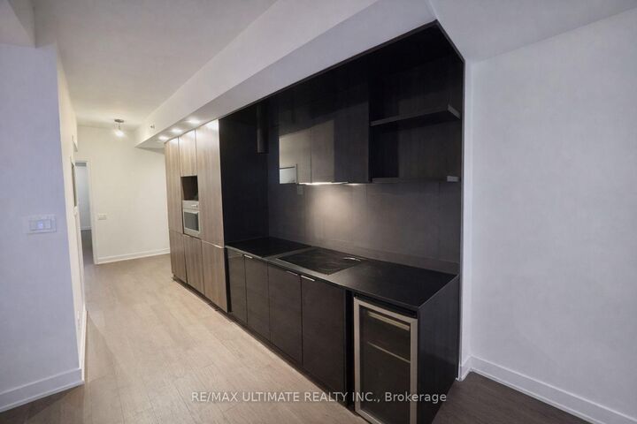 Property Photo:  70 Temperance Street 605  ON M5H 0B1 