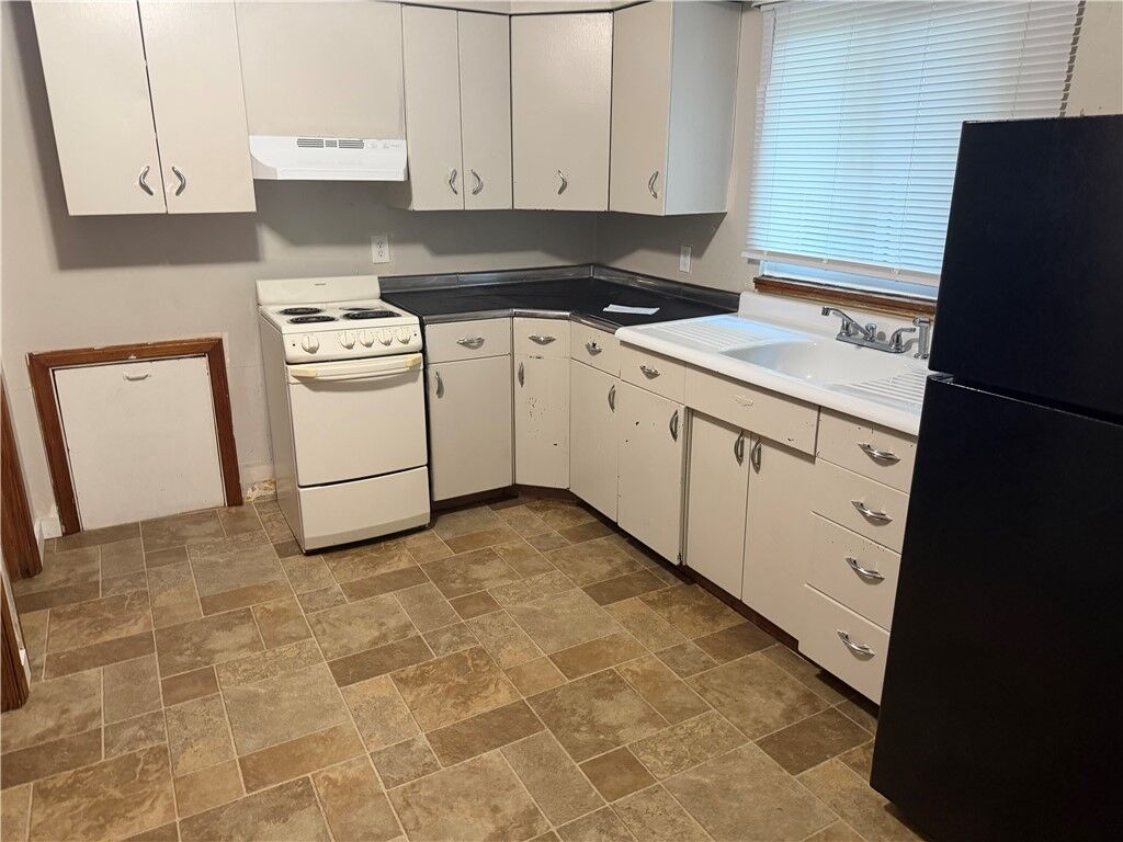 Property Photo: 2551 Tilbrook Road A PA 15146