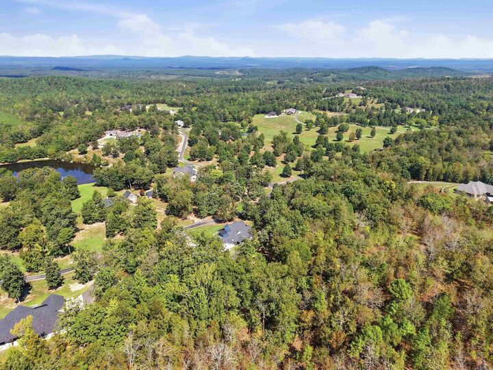 Property Photo: 284 Northlake Cove AR 71901