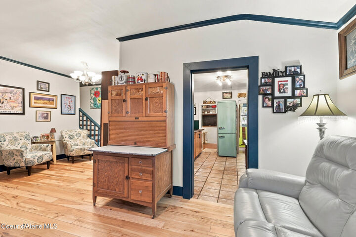 Property Photo:  511 Hunter St  ID 83846 