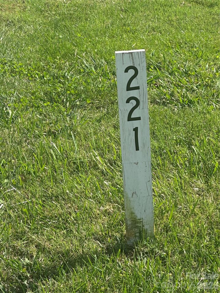 Property Photo:  Lot 221 Canterbury Drive  NC 28659 