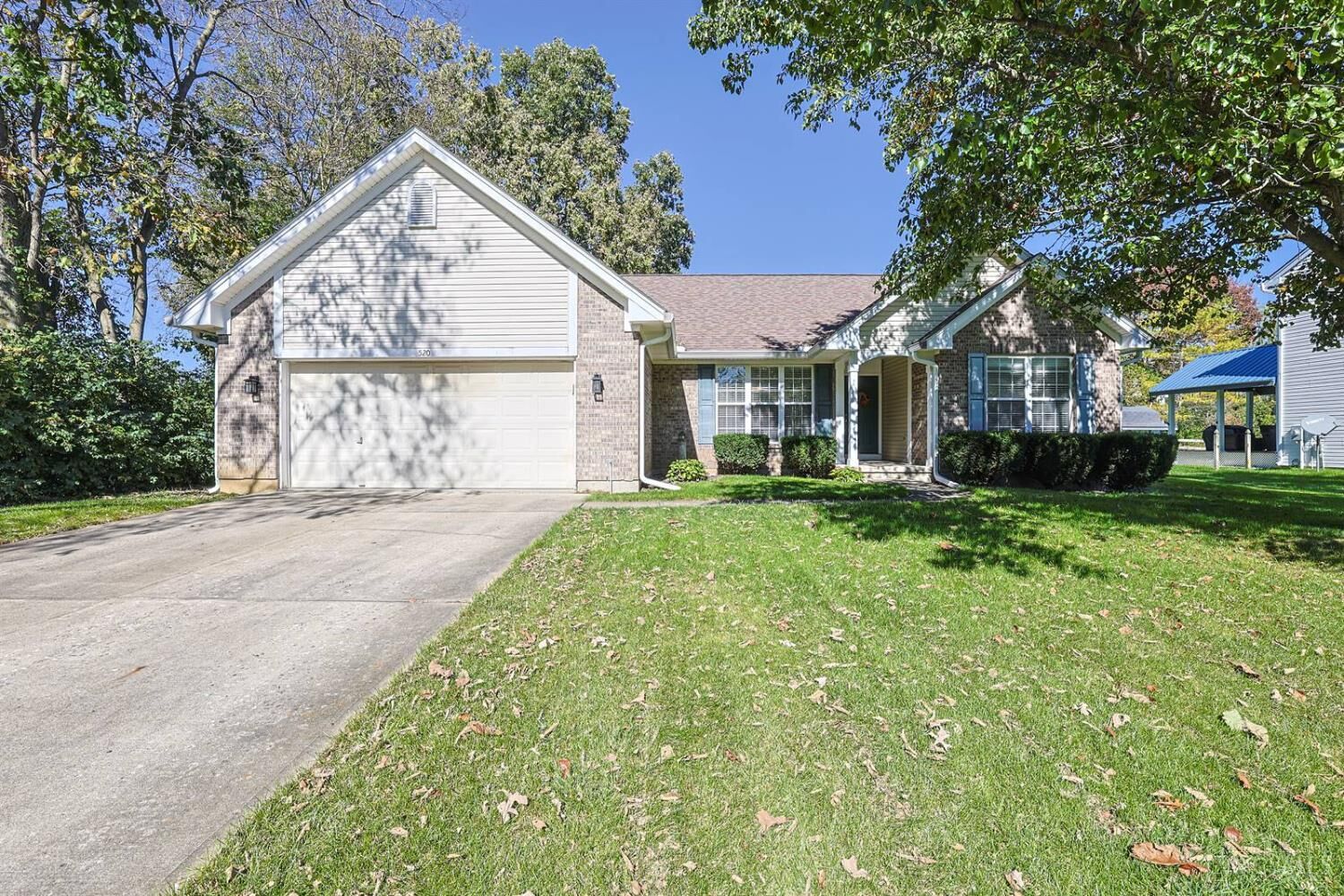 Property Photo: 520 Heritage Trace OH 45036