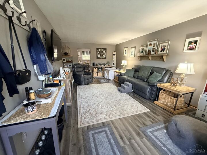 Property Photo:  77 Desales Avenue  OH 45036 