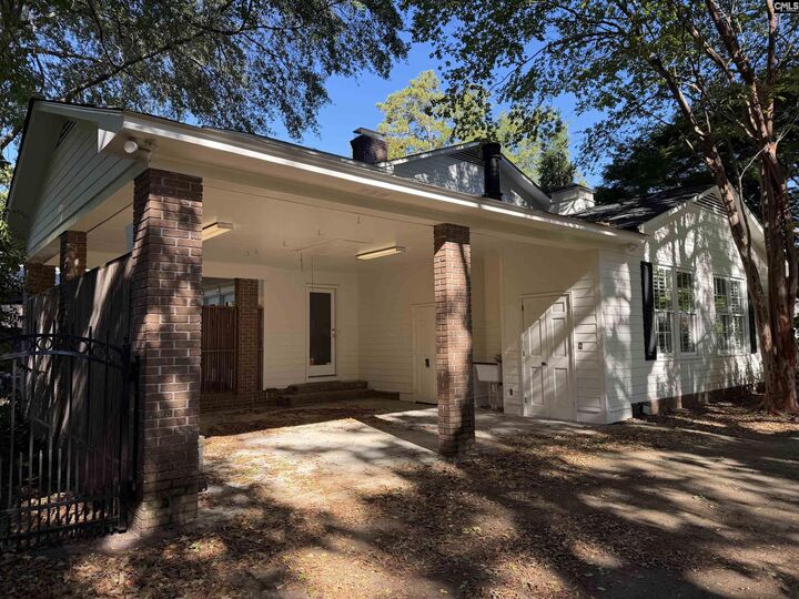 Property Photo:  6204 Olde Knight  SC 29209 