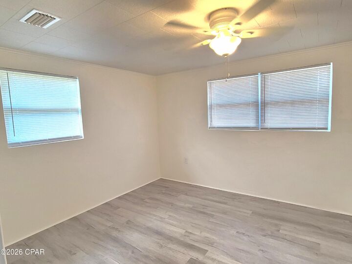 Property Photo: 1217 Jenks Avenue FL 32408