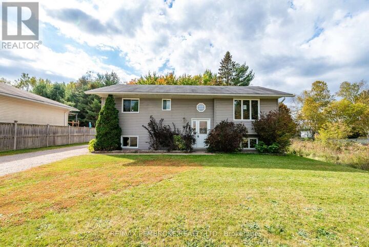 Property Photo: 18 Joseph Street ON K0J 1J0