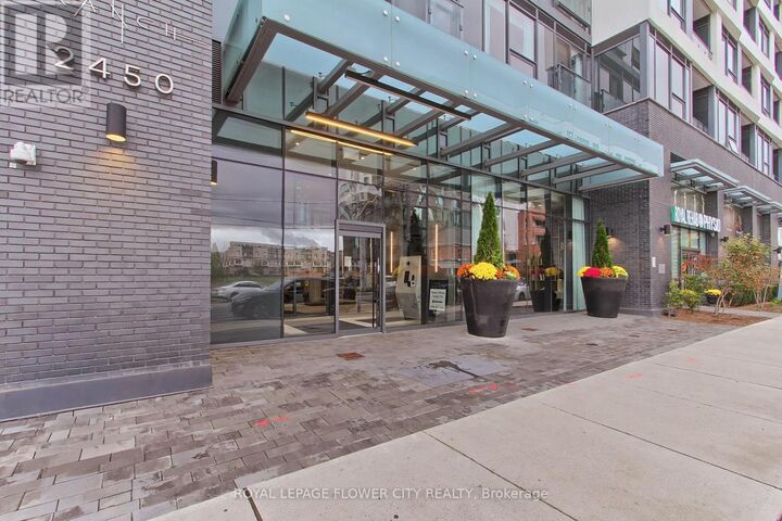 Property Photo:  2450 Old Bronte Road 239  ON L6M 4J2 
