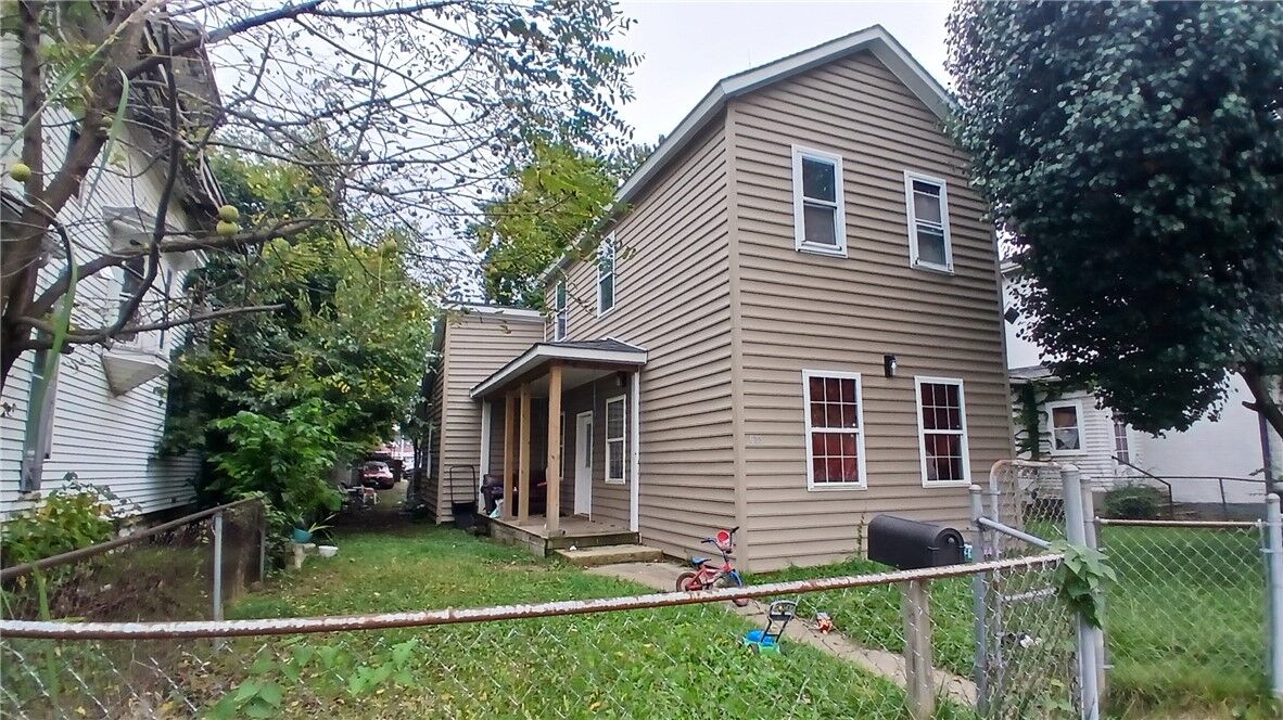 Property Photo: 633 W Columbia Street OH 45504