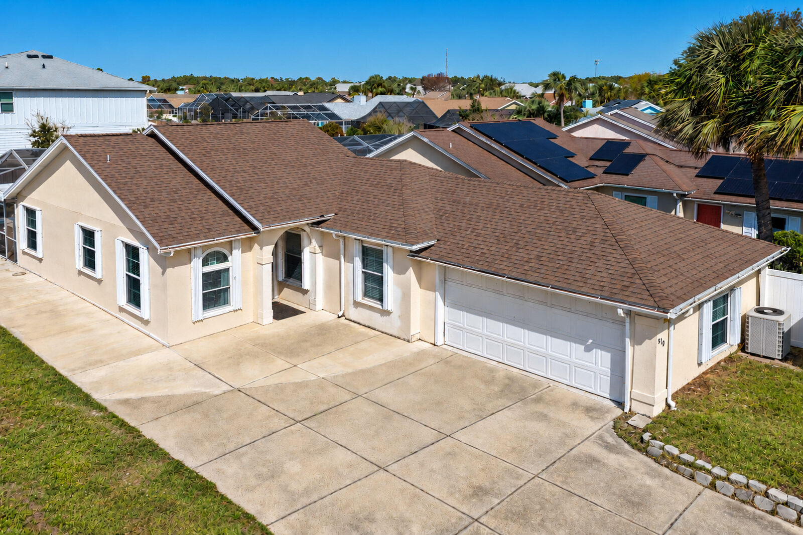 Property Photo:  310 S Glades Trail  FL 32407 