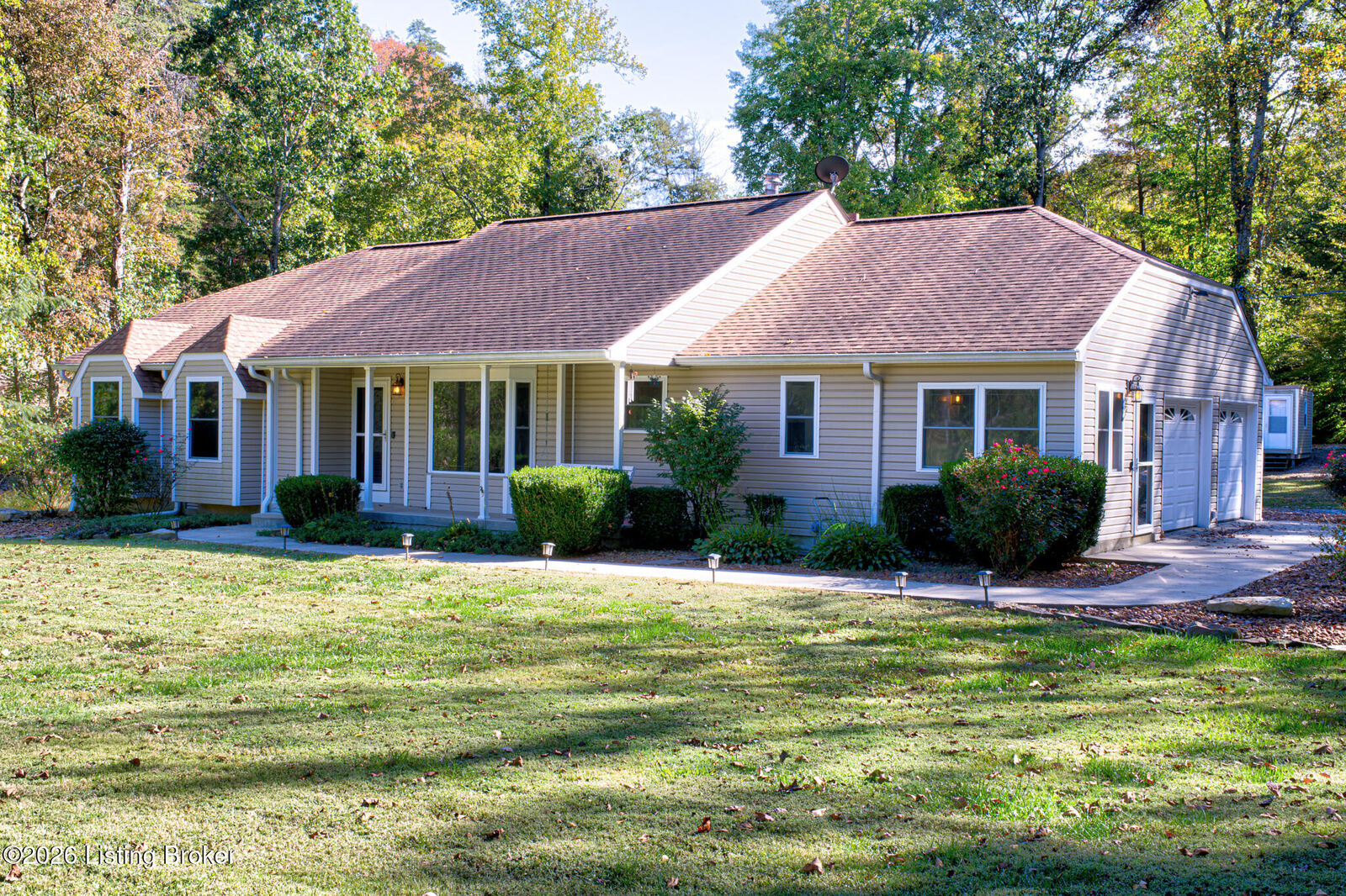 Property Photo:  4837 Nat Rogers Rd  KY 40107 