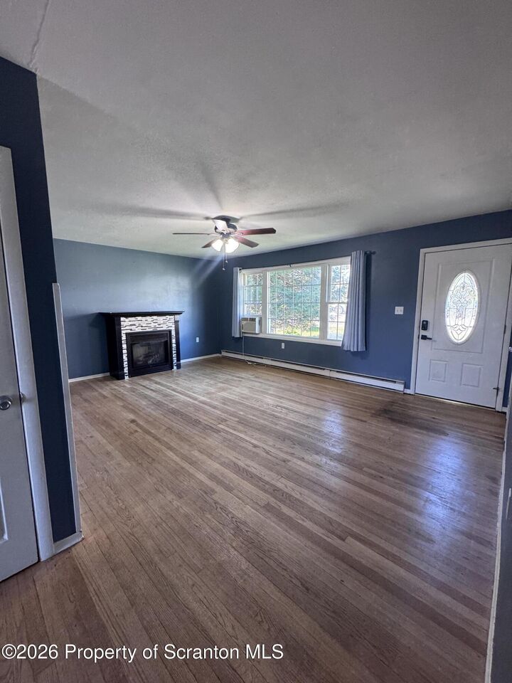 Property Photo:  112 5th Street  PA 18447 