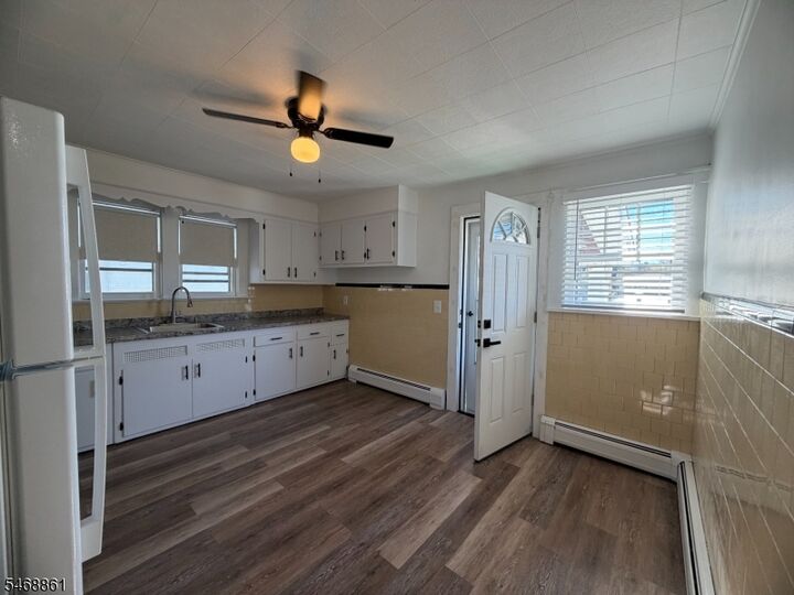 Property Photo:  123 Hadley Ave 2  NJ 07011 