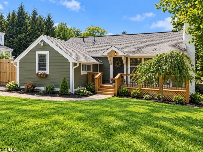 Property Photo:  49 Maple Tree Ln  NJ 07871 