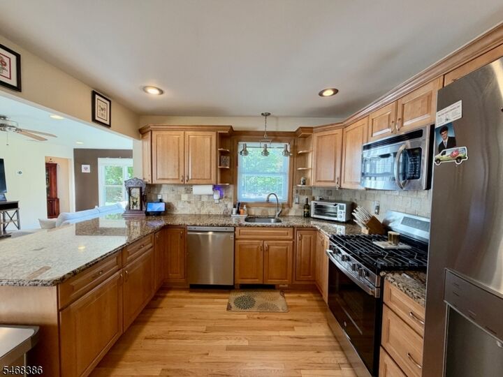 Property Photo:  10 Cherry Ln  NJ 07869 
