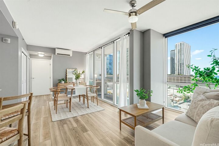 Property Photo:  909 Kapiolani Boulevard 1002  HI 96814 