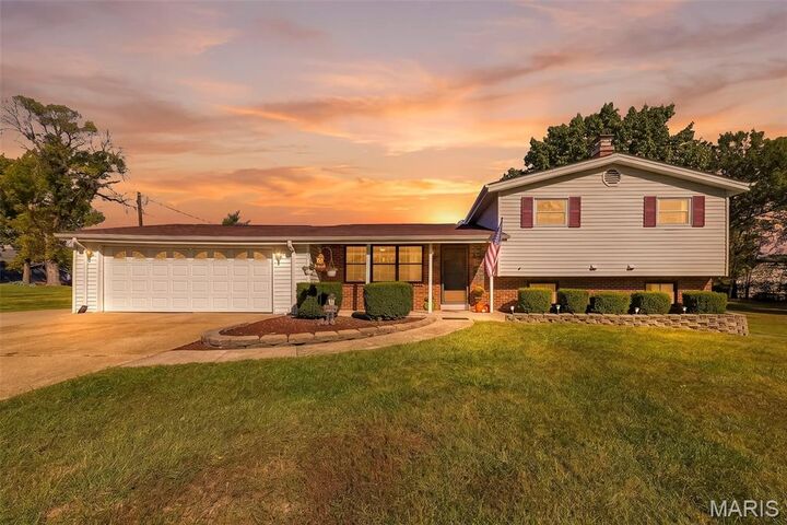 Property Photo:  9 Pedrotti Lane  MO 63366 