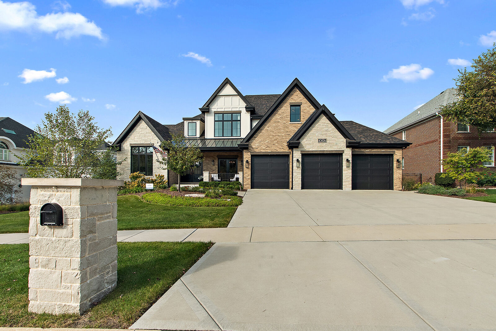 Property Photo:  10826 Frank Lane  IL 60467 