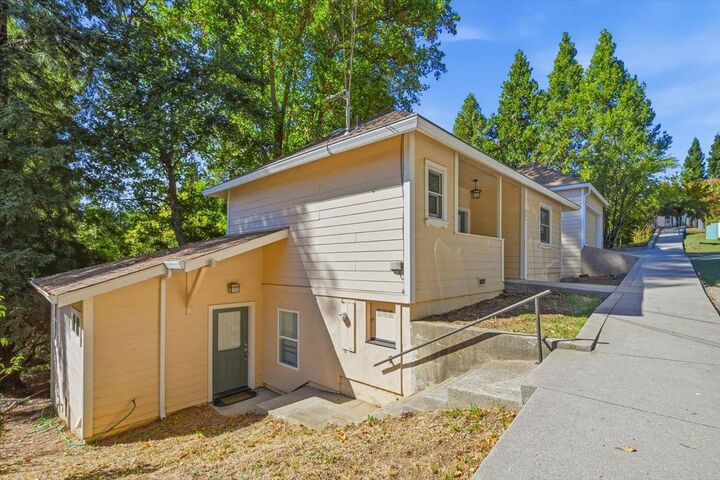 Property Photo: 531 N Pine Street CA 95959