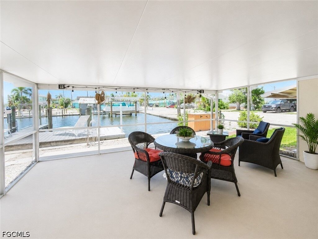 Property Photo: 2566 2nd Street FL 33993