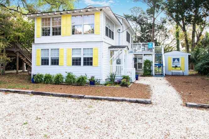 Property Photo:  712 2nd Avenue  GA 31328 