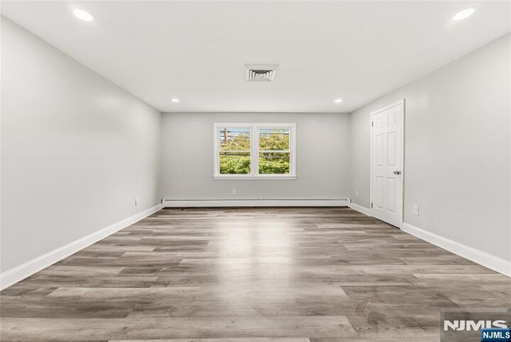Property Photo:  282 Farnham Avenue  NJ 07644 